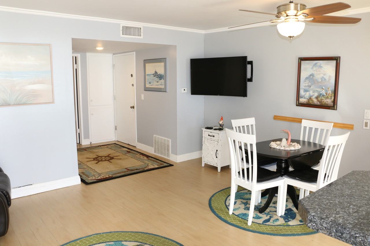 1202 North Pacific Street #202A - Photo 5 of 18