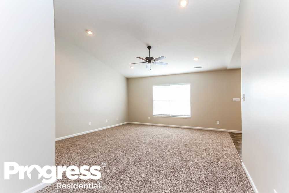 5540 Galia Ln - Photo 3 of 15