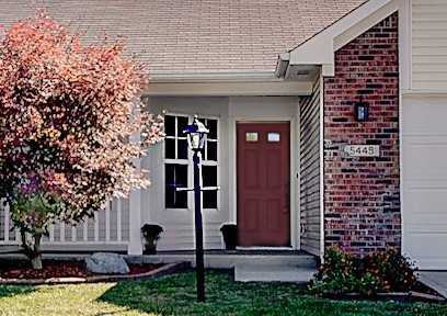 5449 Montavia Cir - Photo 2 of 26