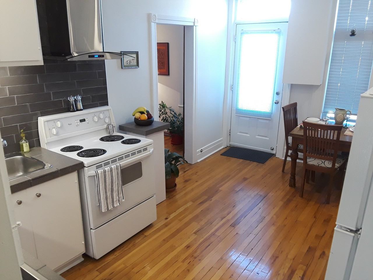 7981 Avenue de Gaspé - Photo 3 of 17