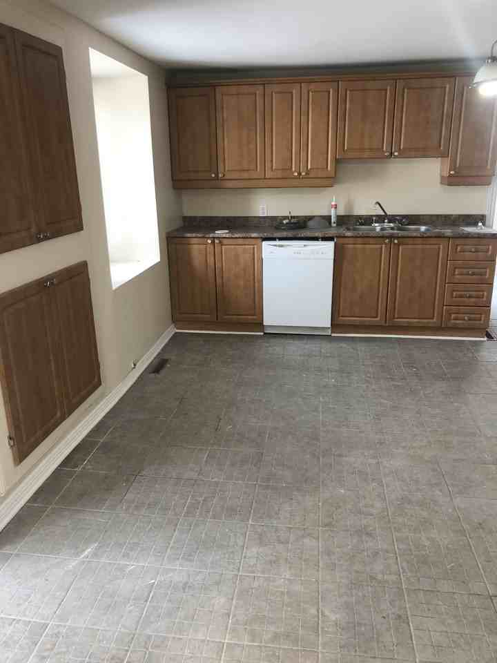 3683 Chemin de la RivièreCachée, Boisbriand, QC J7E 4H4 3 Bedroom