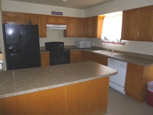 8730 E 37th Pl - Photo 3 of 6