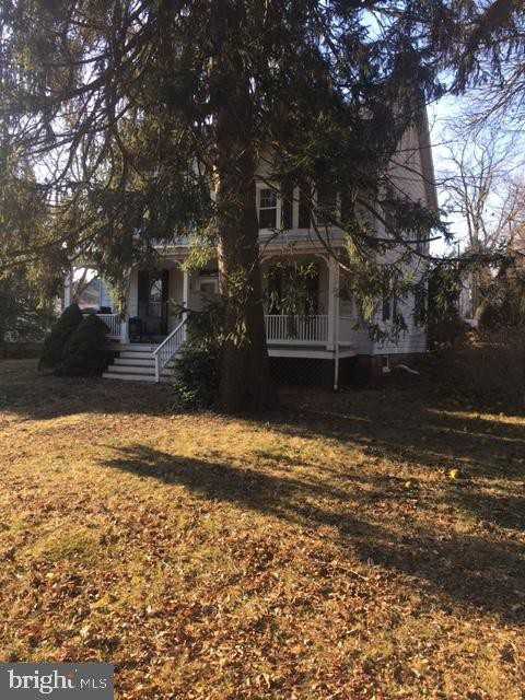 630 Rock Spring Road - Photo 2 of 10