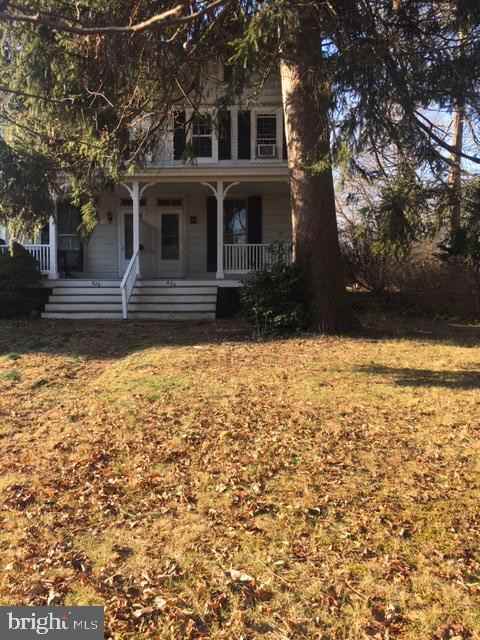 630 Rock Spring Road - Photo 3 of 10