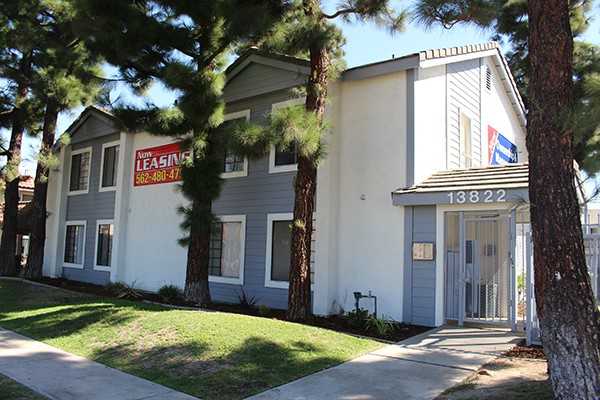 13822 Arthur Ave. - Photo 3 of 13