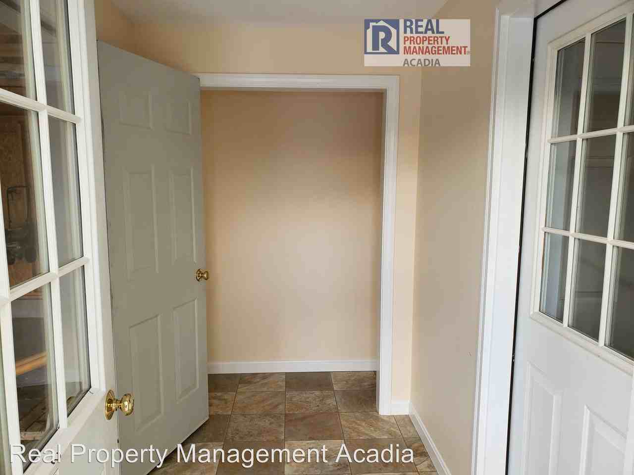 29 Westwood Dr. - Photo 3 of 29