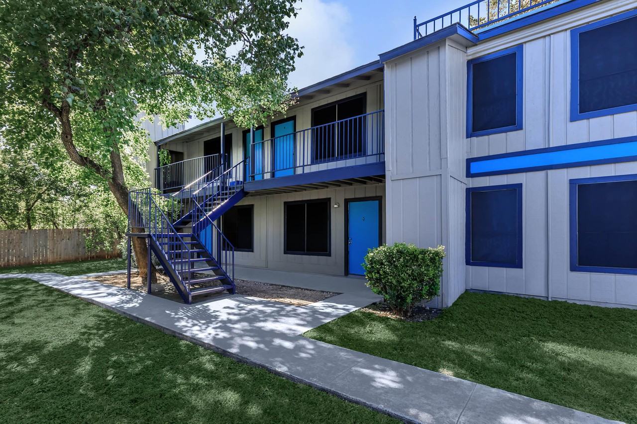 The Flats at 9338 Apartments 9338 Perrin Beitel Rd, San Antonio, TX