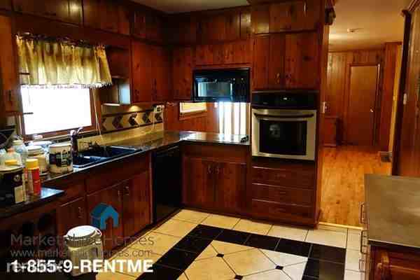 1831 Fort Valley Dr SW - Photo 3 of 9
