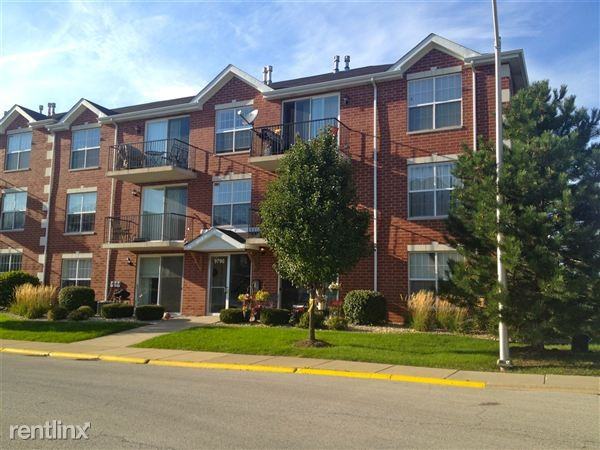 Liberty Square Condo Association - Photo 3 of 9