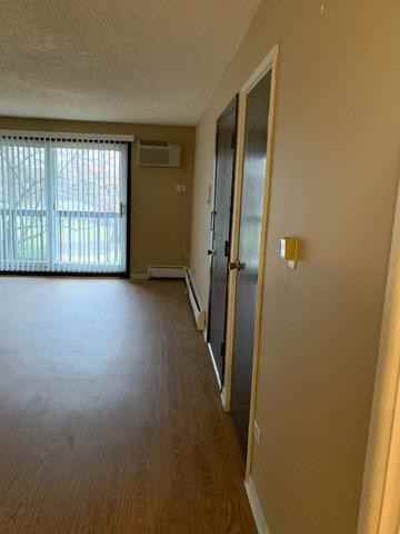 109 Boardwalk St #1E - Photo 3 of 6