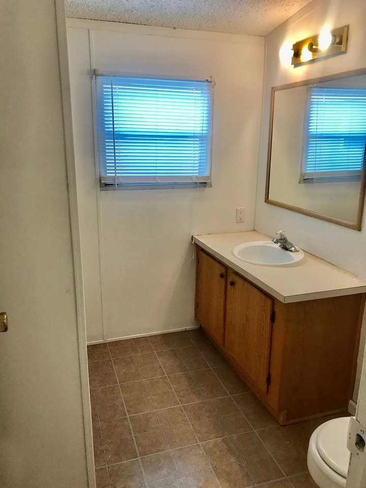 Sunset MHC - Photo 2 of 23