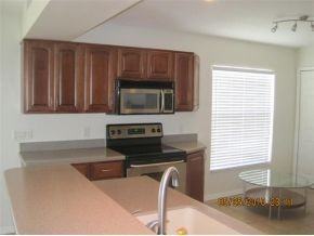 3175 Cedar Bay Dr - Photo 2 of 7