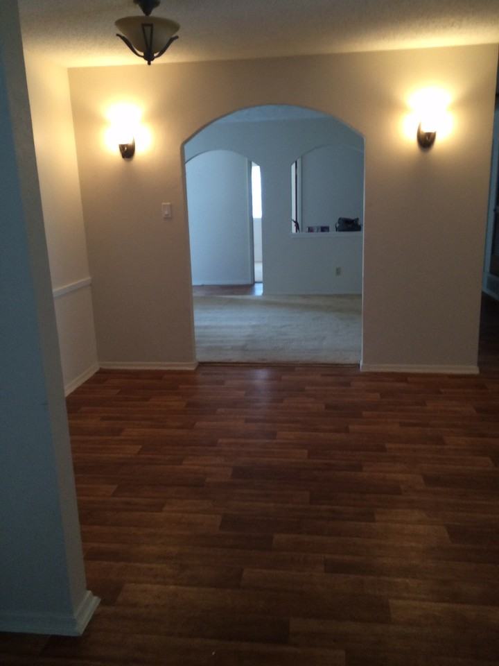 913 Gettysburg Pl - Photo 3 of 7