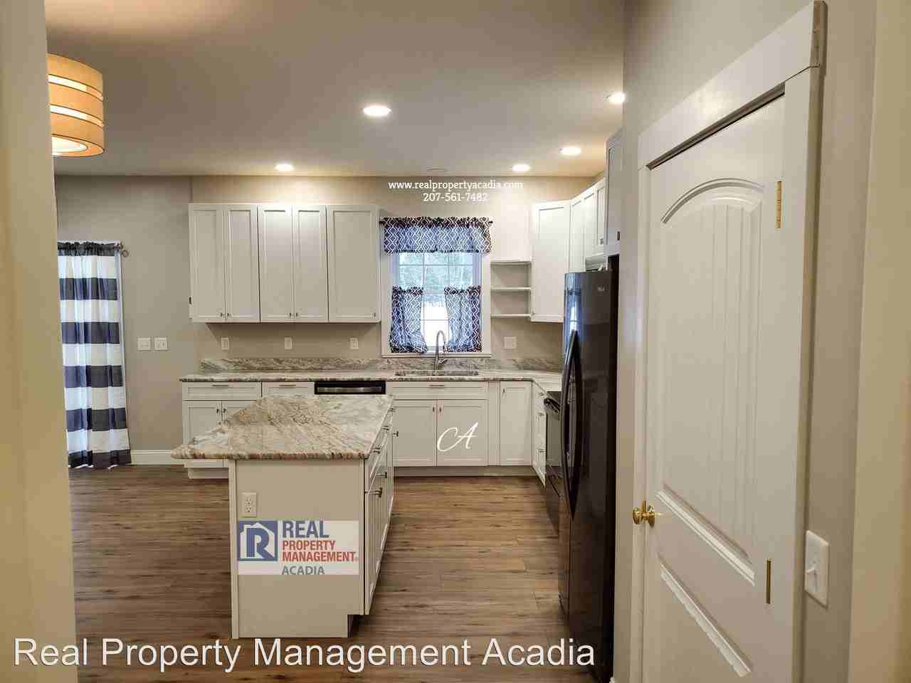 Sawyer Rd. Condo'S A & B - Photo 3 of 40