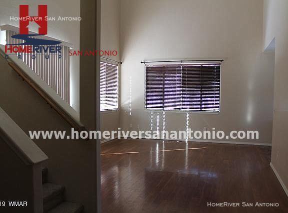 3202 Mark Twain Dr - Photo 2 of 14