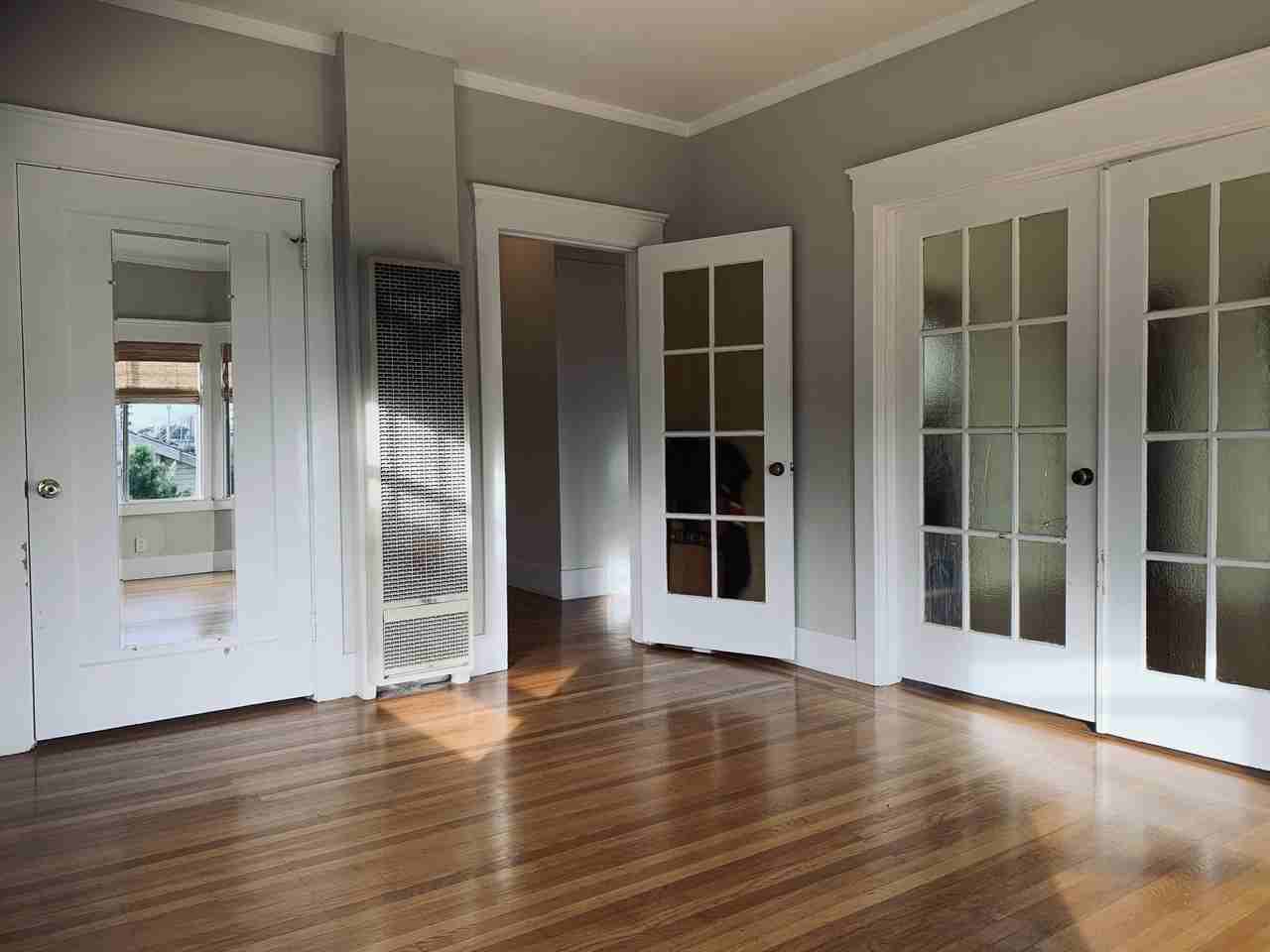 372 Hanover Ave #4 - Photo 3 of 15