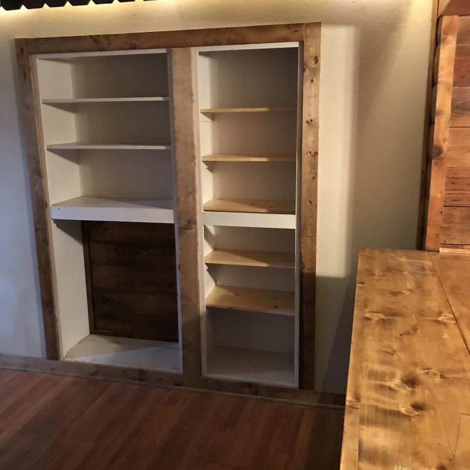 420 W 18th St - Photo 2 of 9