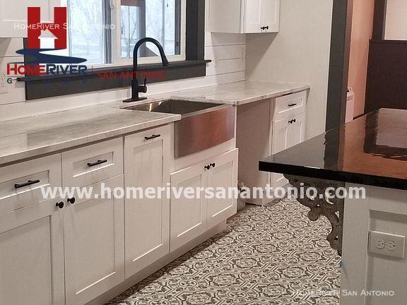 53682 Cobb Rd - Photo 3 of 11