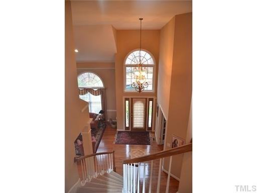 106 Hogan Woods Cir - Photo 3 of 24