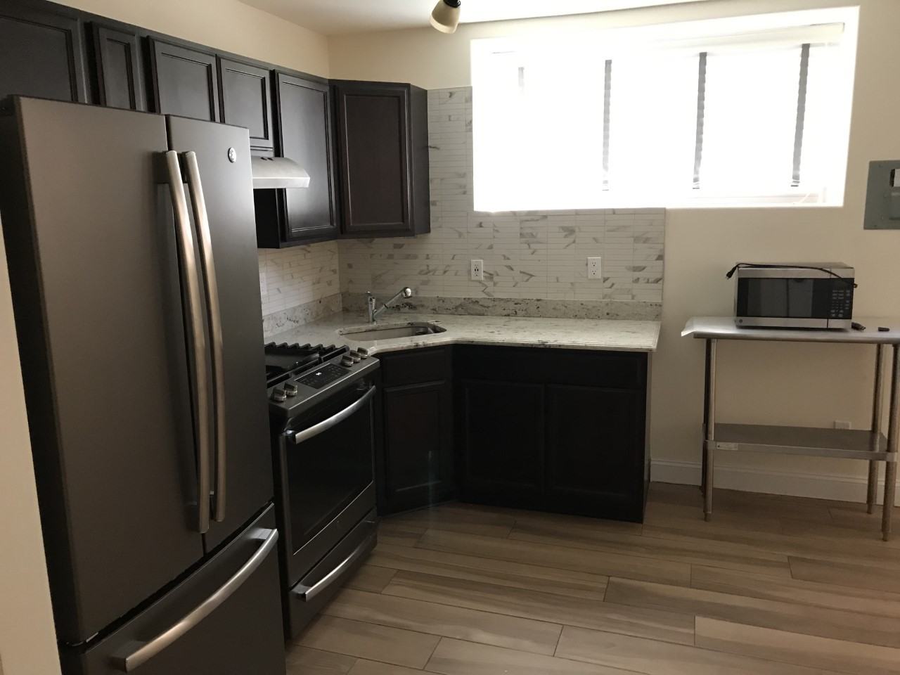 18 Adams Ave - Photo 2 of 7