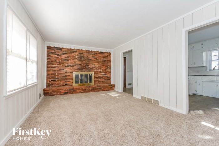 7600 East 70th Terrace - Photo 3 of 15