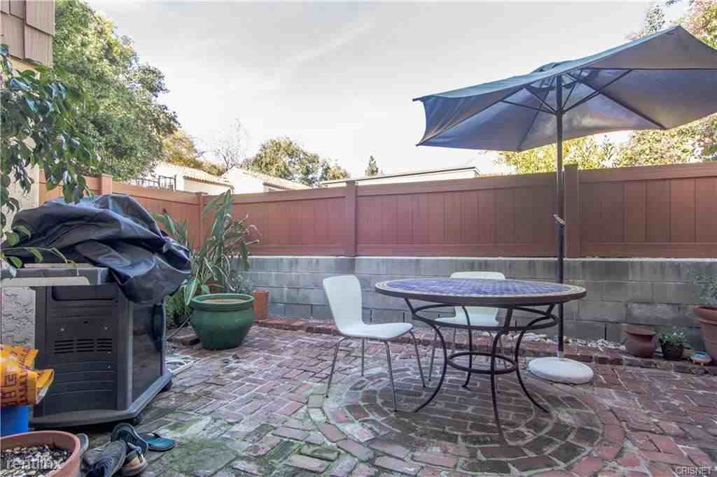 27409 Country Glen Rd - Photo 2 of 8