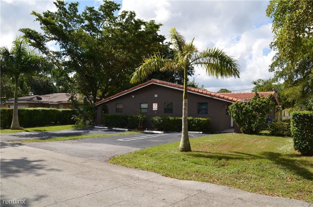3880 NW 79th Ave - Photo 3 of 11