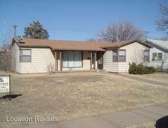 3520 25th St - Photo 2 of 7