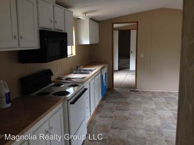 202 Watson - Photo 3 of 9