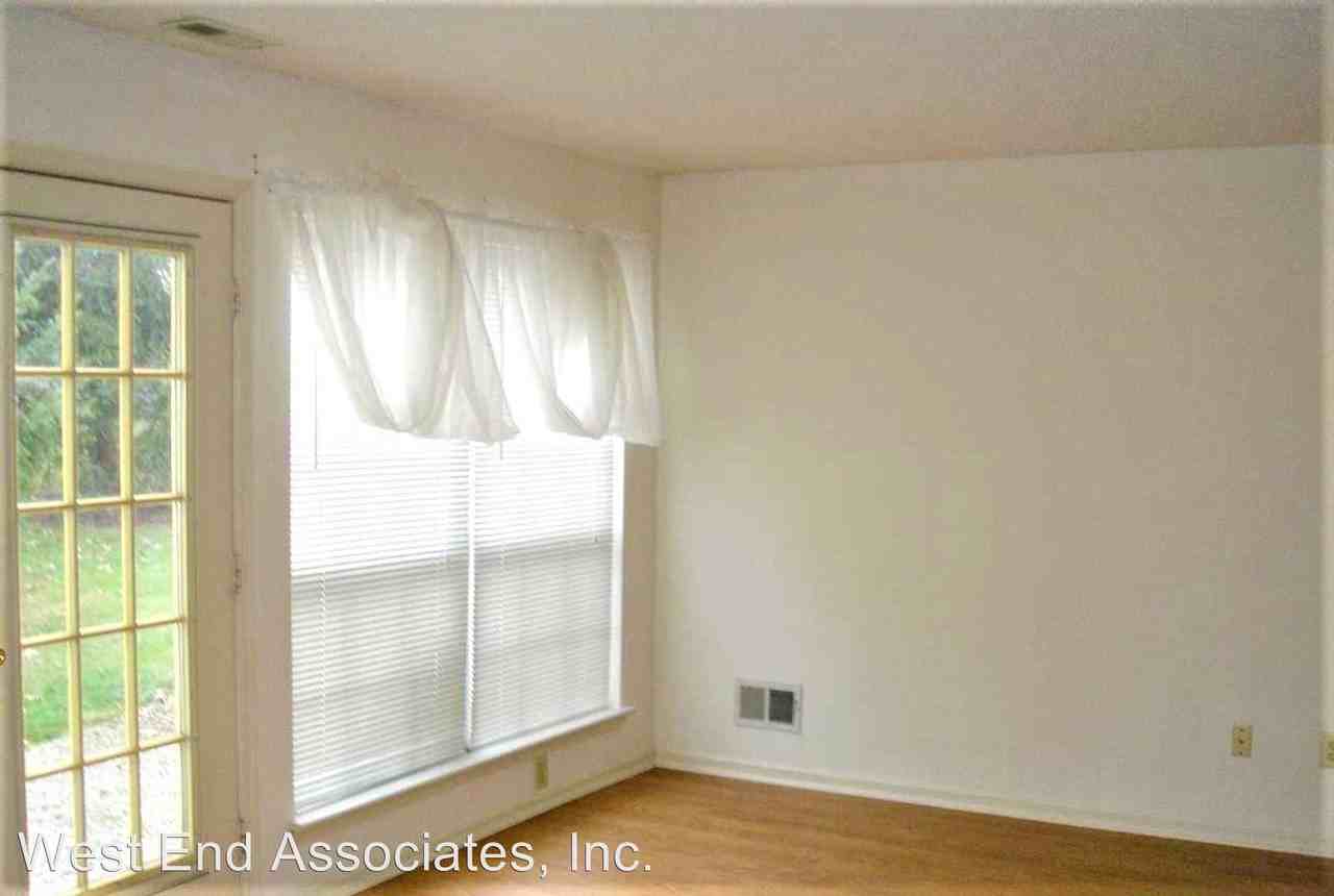 1902 Pine Court Society Hill At Saucon Valley - Photo 3 of 6