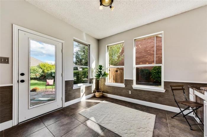 1413 Westmont Drive - Photo 3 of 26