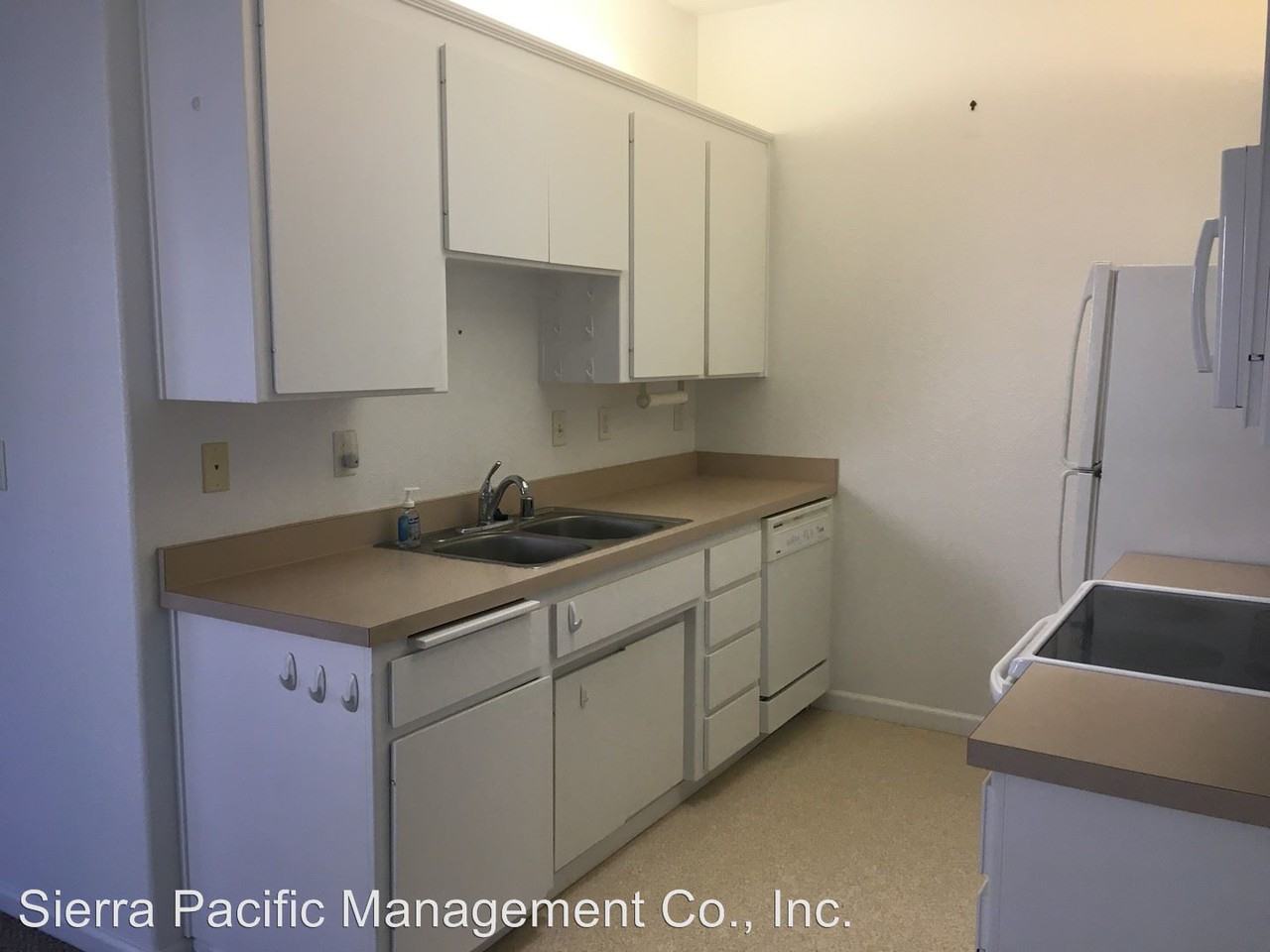 634-636-638  Carson Street - Photo 2 of 6