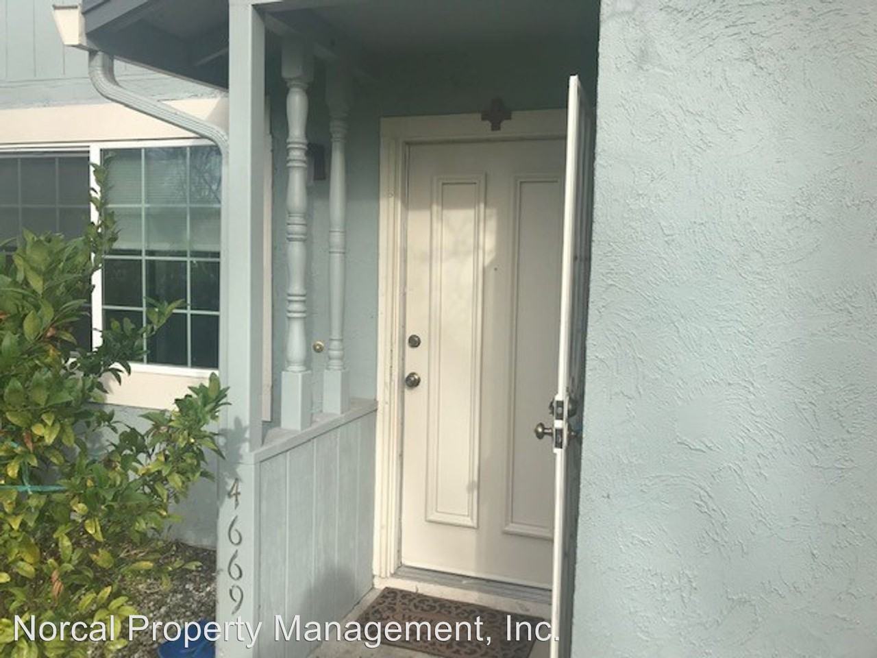 4669 Persimmon Pl - Photo 3 of 14