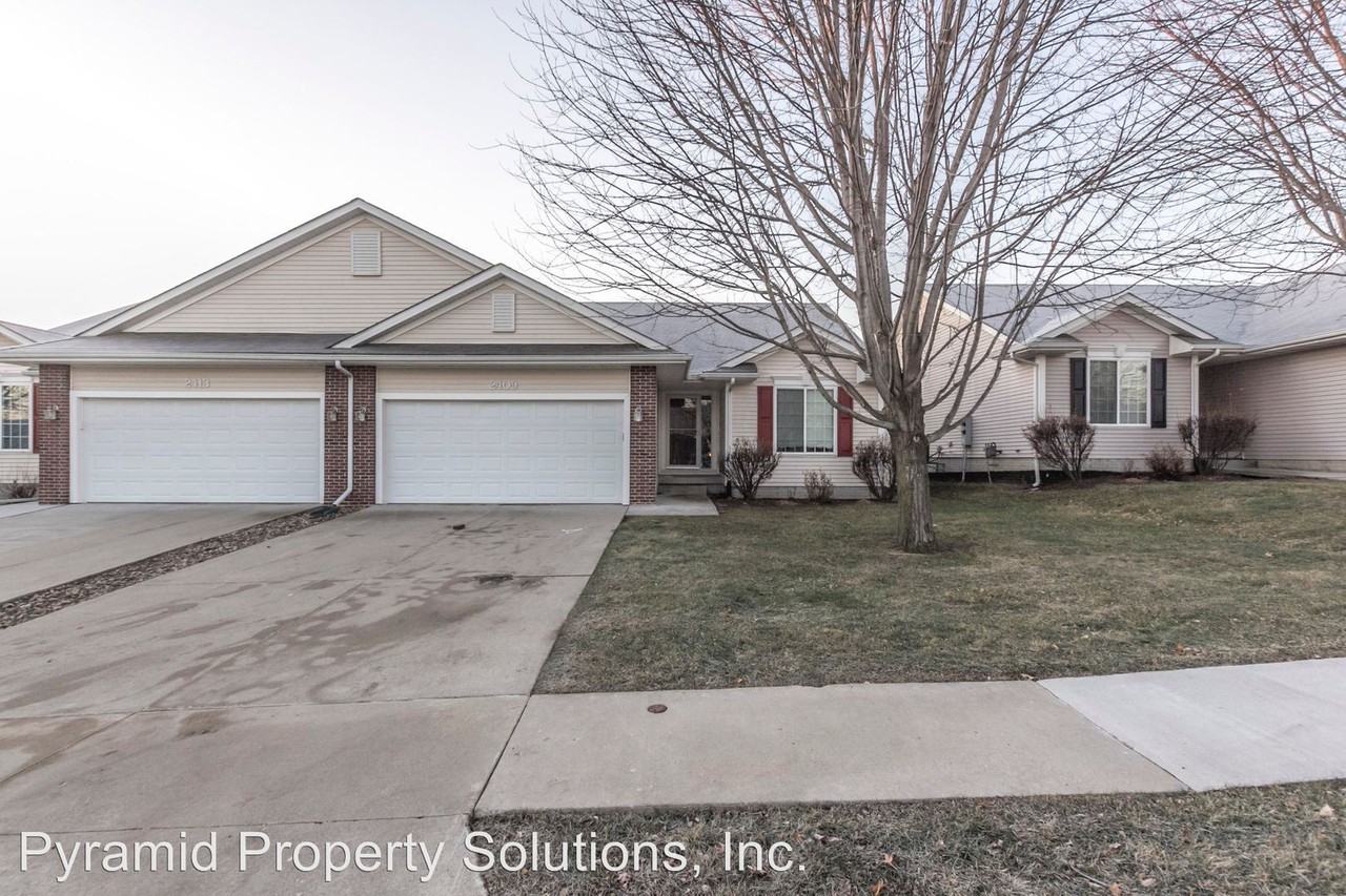 2409 E Southlawn Dr - Photo 2 of 19