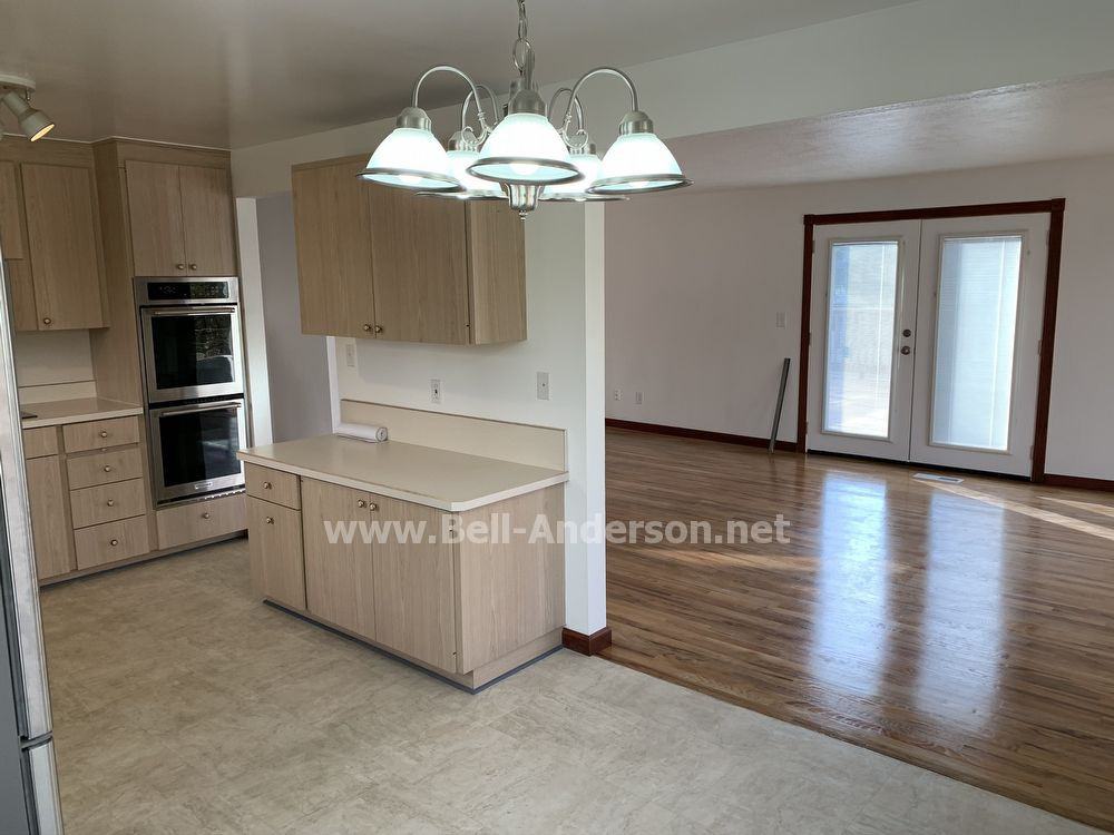 15609 44th Ave S - Photo 2 of 22