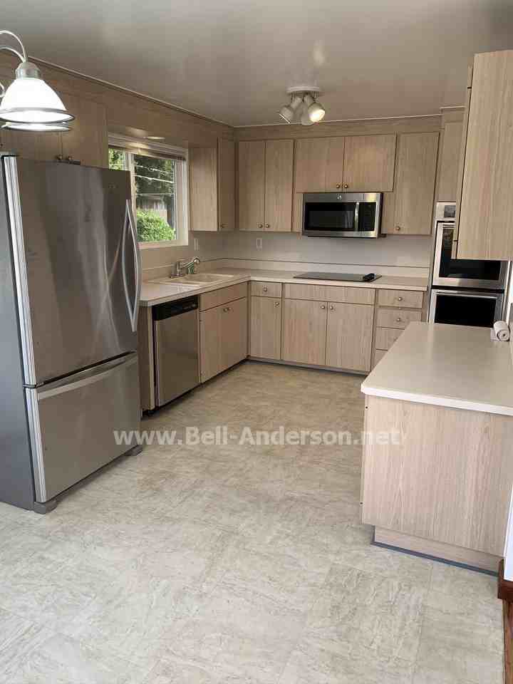 15609 44th Ave S - Photo 3 of 22