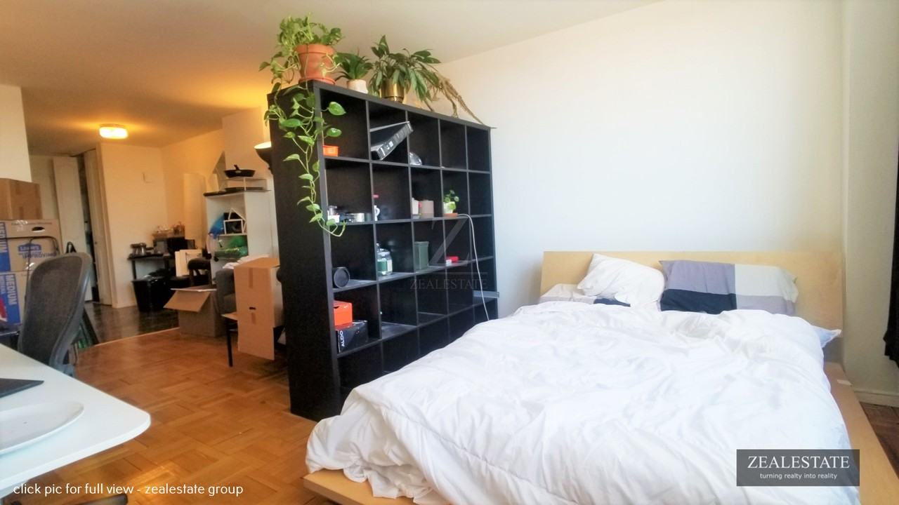 455 Ocean Parkway #3D