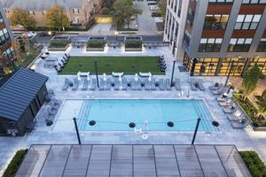 featured image of 525 Montgomery St