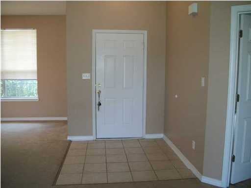 1202 1202 JEFFREYSCOT DRIVE - Photo 2 of 16