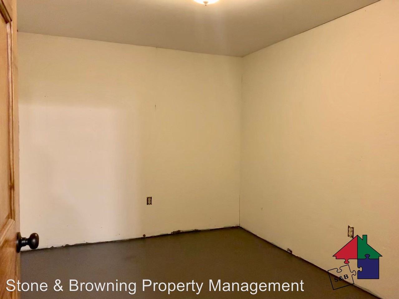 403 Upper Depot Road - Photo 3 of 37