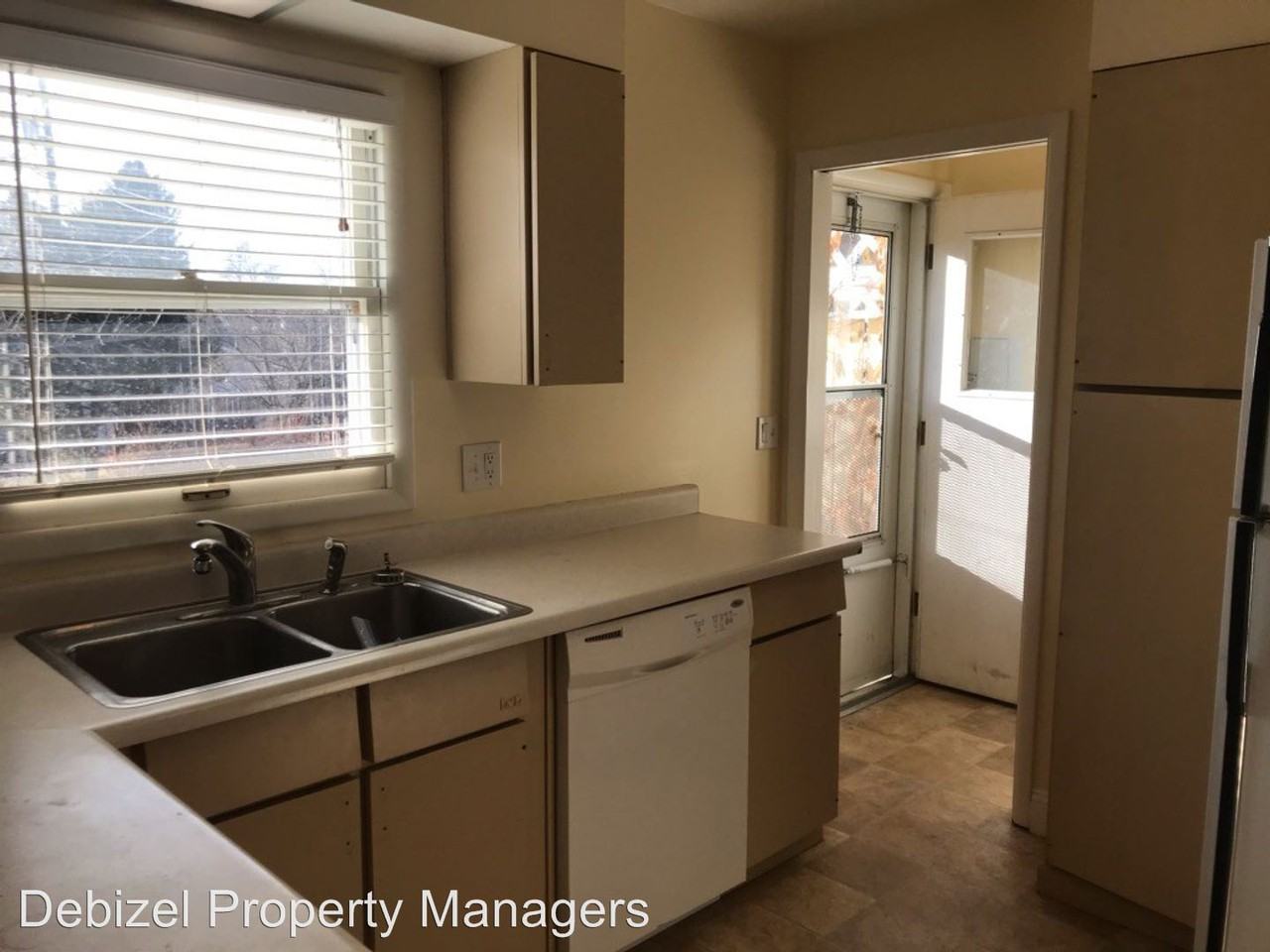 2914 Stinson Avenue - Photo 2 of 14