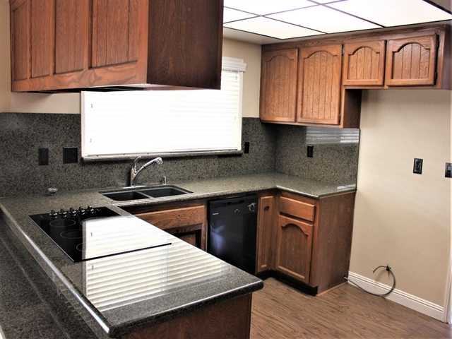 17433 Sultana Street - Photo 3 of 10