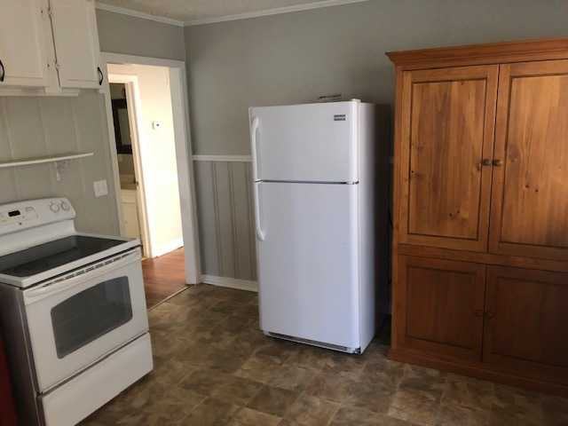 1426 E. Travis Street - Photo 3 of 10