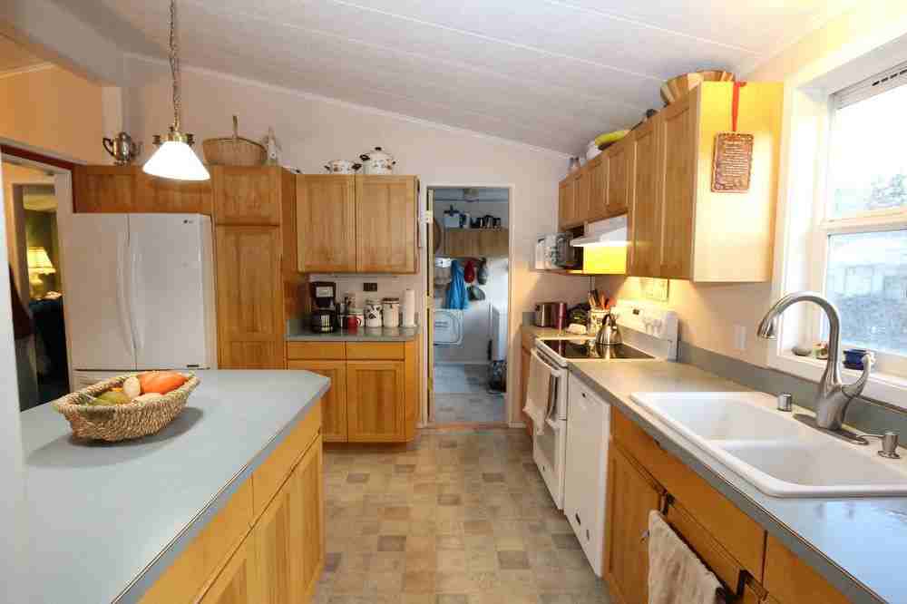 101 Glendale Dr - Photo 3 of 14