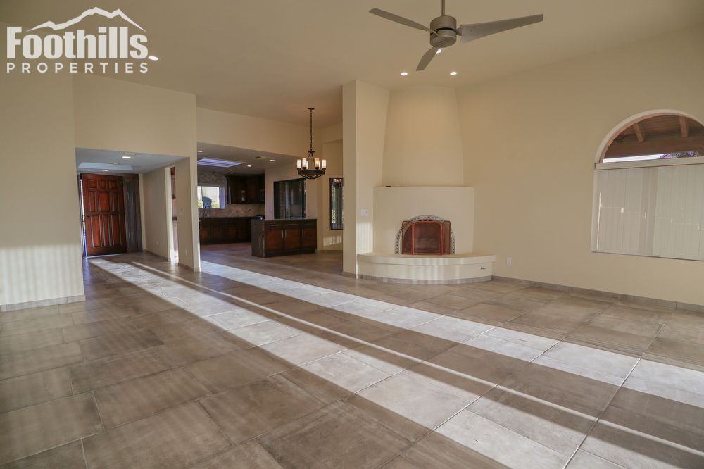 4561 N Arroyo Vacio - Photo 2 of 31