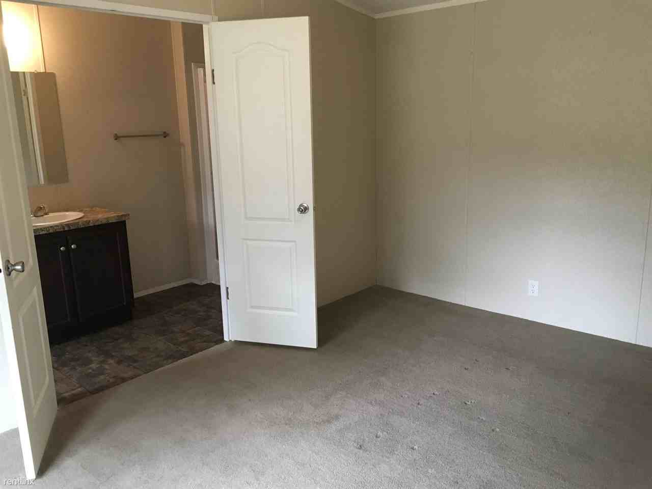 13616 State Highway 30 - Photo 2 of 26