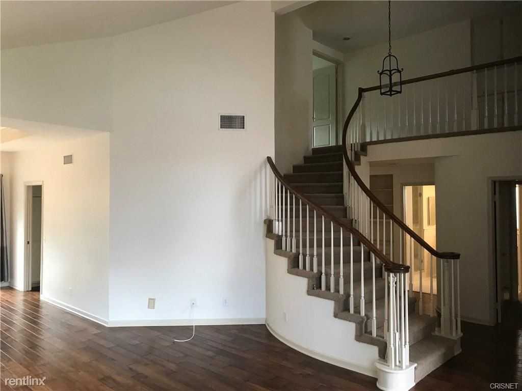 19832 Turtle Springs Way - Photo 2 of 10