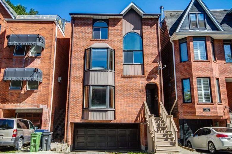 Sherbourne St & Dundas St E, Toronto, ON M5A 2V6 3 Bedroom Apartment for Rent for 3,600/month