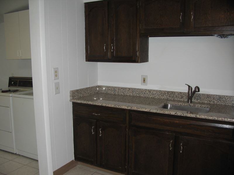 1343 Valley Rd - Photo 3 of 17