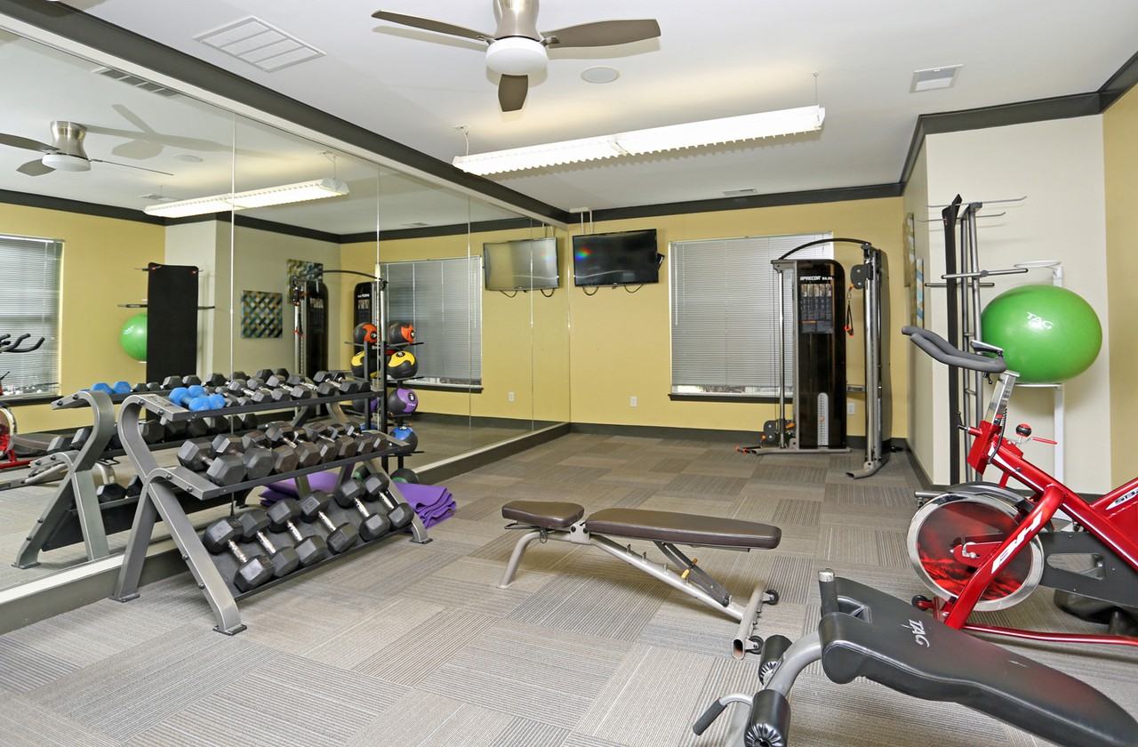 Reserve at Wauwatosa - Photo 3 of 26